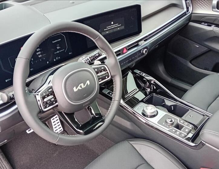 KIA Sorento 8