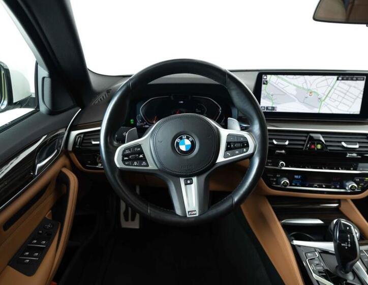 BMW Řada 5 13