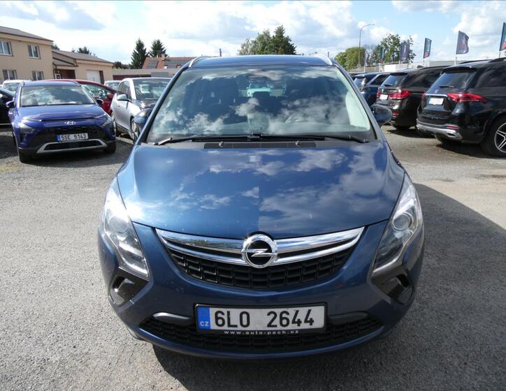 Opel Zafira 2