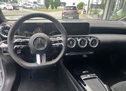 Mercedes-Benz CLA 10