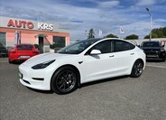 Tesla Model 3 11