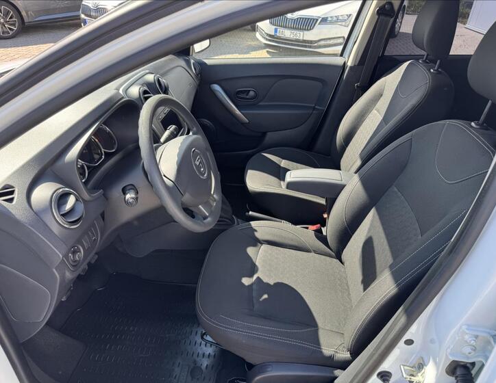 Dacia Logan 9