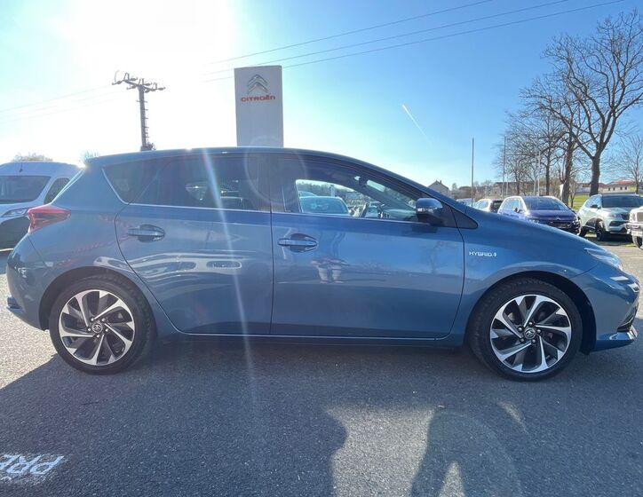 Toyota Auris 14