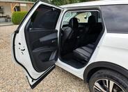 Peugeot 5008 13