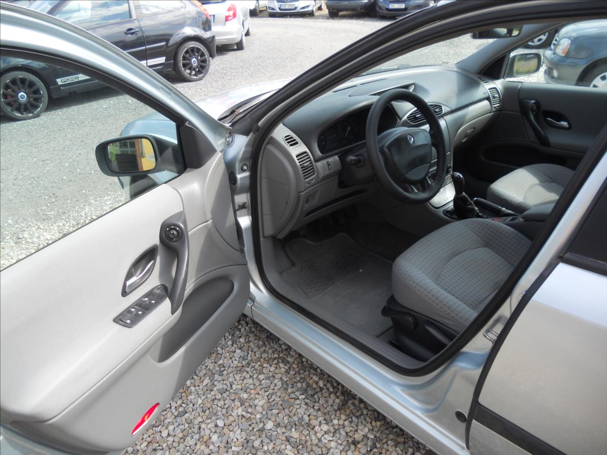Renault Laguna
