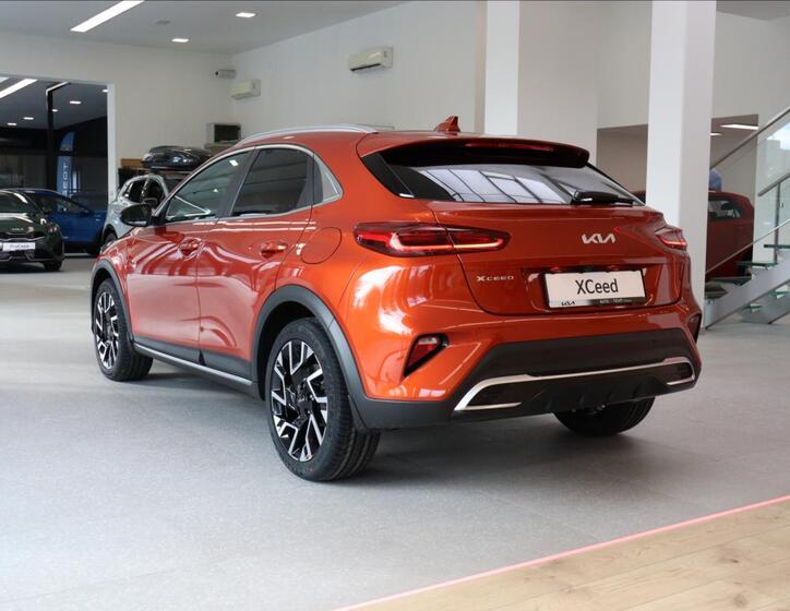 KIA XCeed 7