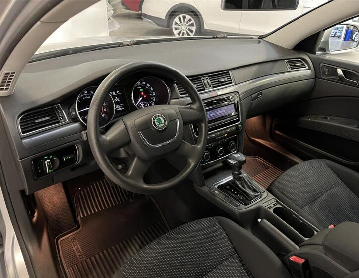 Škoda Superb 6