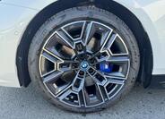 BMW i5 4
