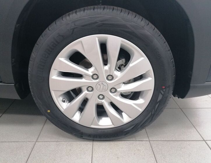 Suzuki S-Cross 11