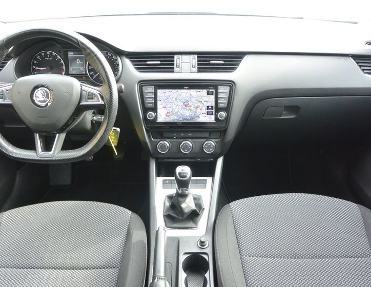 Škoda Octavia 11