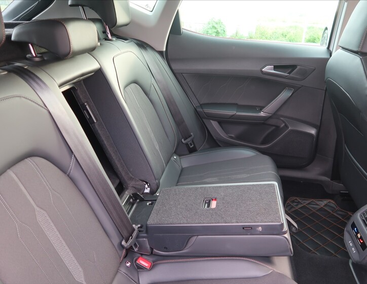 Cupra Formentor 15