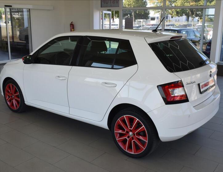 Škoda Fabia 8