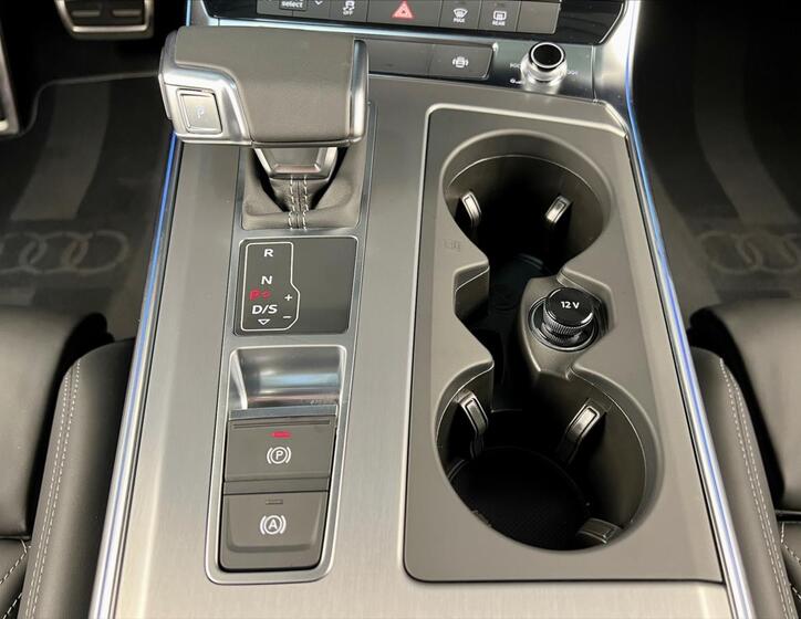 Audi A6 21