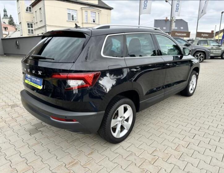 Škoda Karoq 9