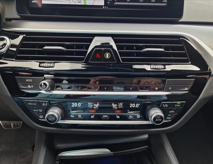 BMW Řada 5 36