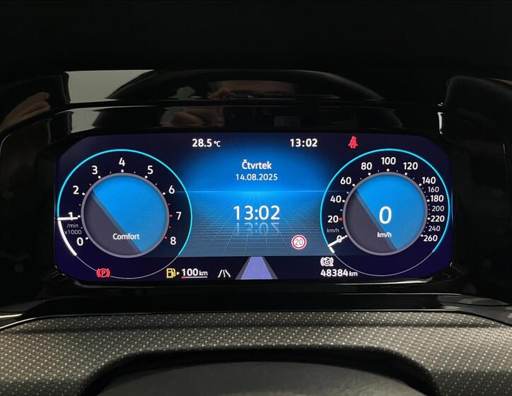 Volkswagen Golf 13