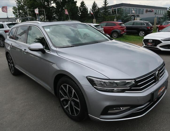 Volkswagen Passat 2