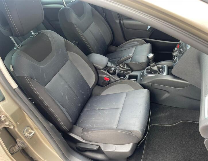 Citroën C4 10