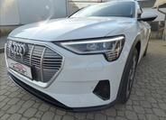 Audi e-tron 62