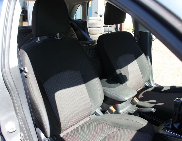 Mitsubishi ASX 16