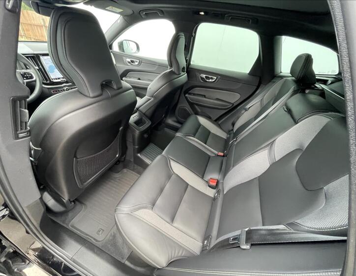 Volvo XC60 14