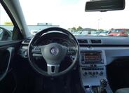 Volkswagen Passat 12