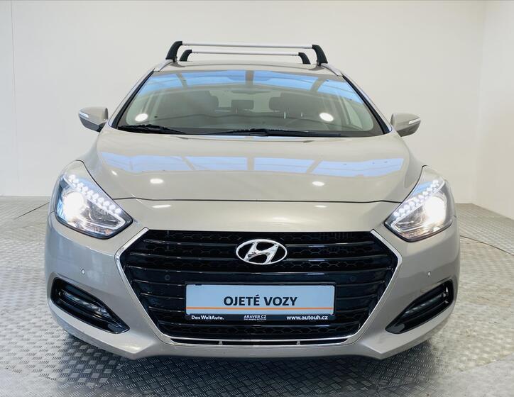 Hyundai i40 4