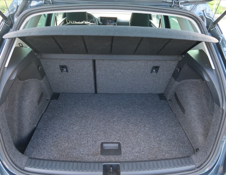 Seat Arona 13