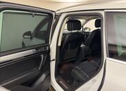 Volkswagen Touareg 47