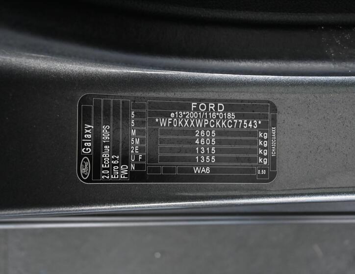 Ford Galaxy 9