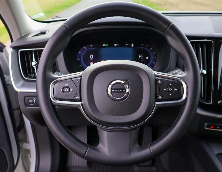 Volvo XC60 21