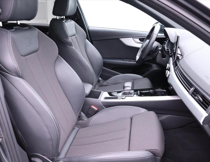 Audi A4 14
