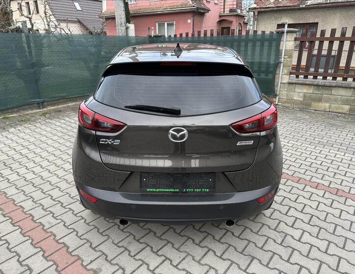 Mazda CX-3 4