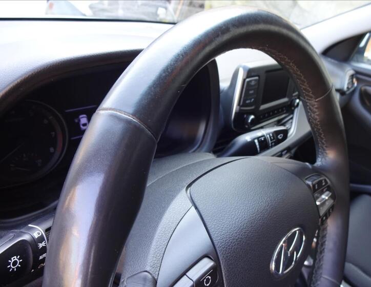Hyundai i30 39