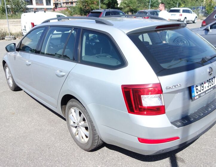 Škoda Octavia 8