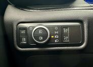 Ford Explorer 24