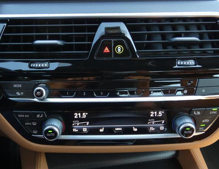 BMW Řada 5 16