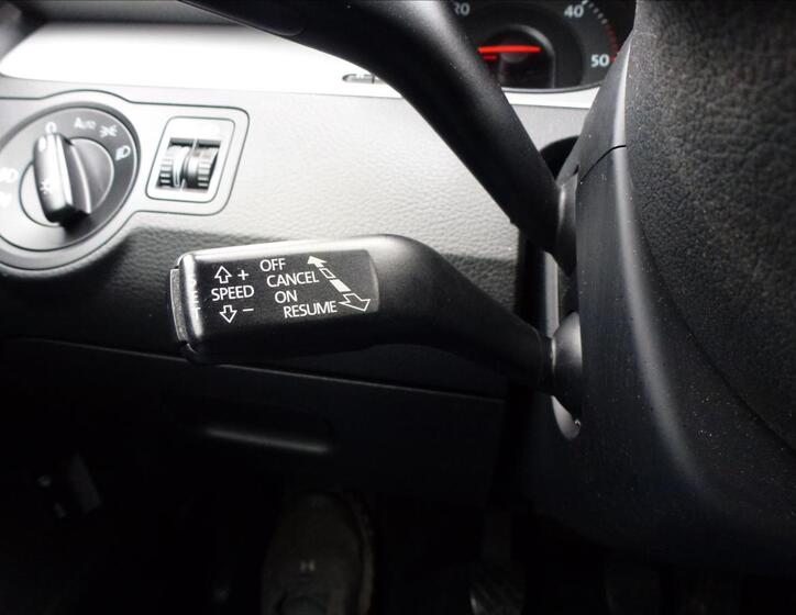 Volkswagen Passat 37