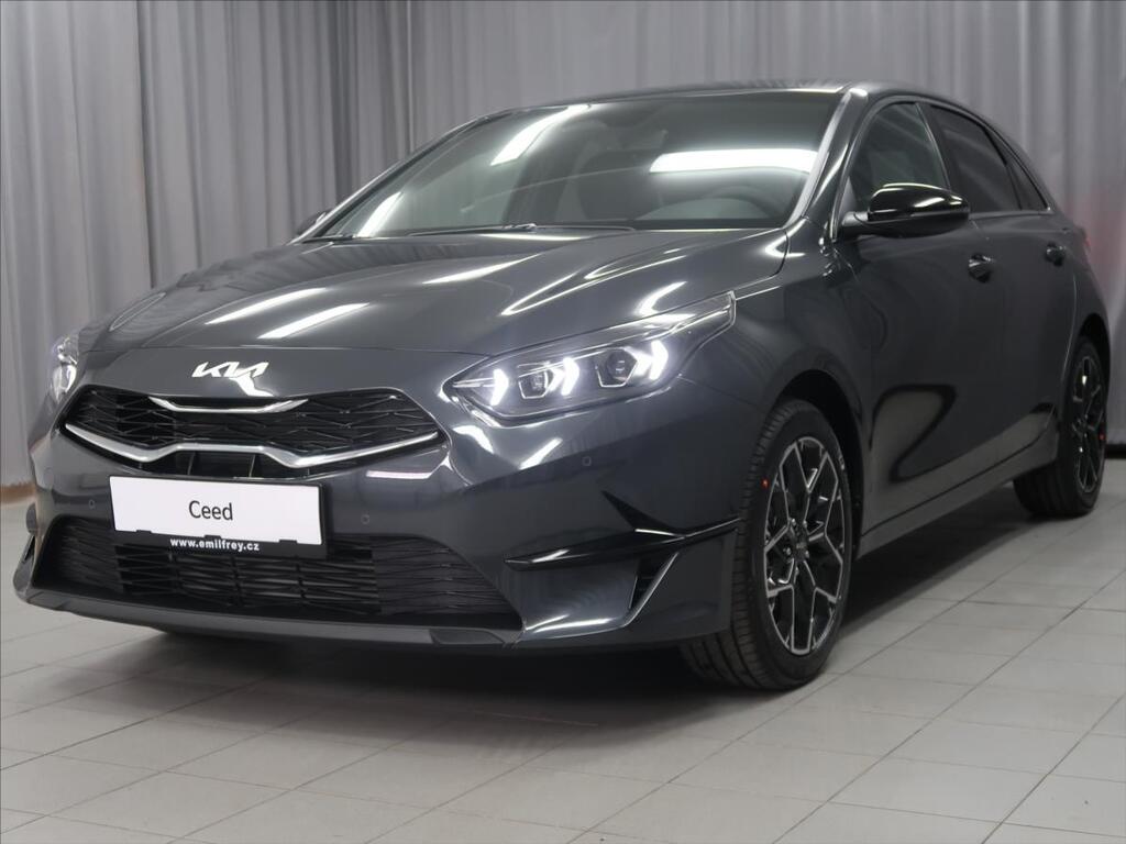 KIA Ceed 1
