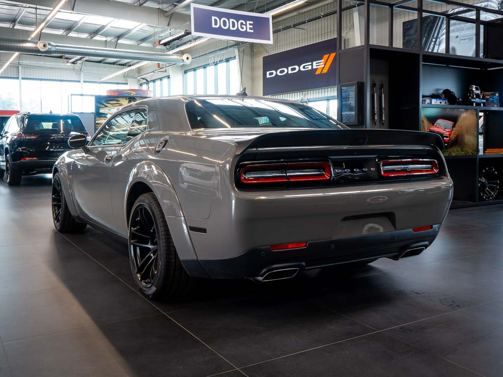 Dodge Challenger