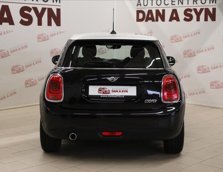 Mini Cooper 5