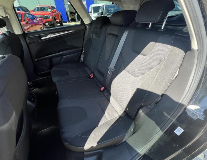 Ford Mondeo 13