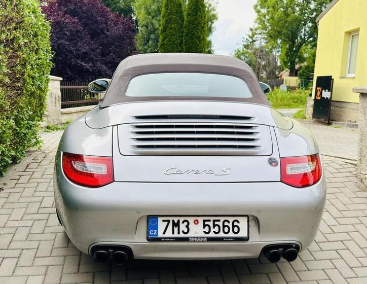 Porsche 911 21