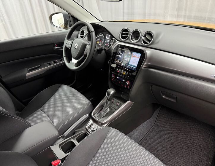 Suzuki Vitara 10