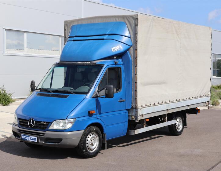 Mercedes-Benz Sprinter 3