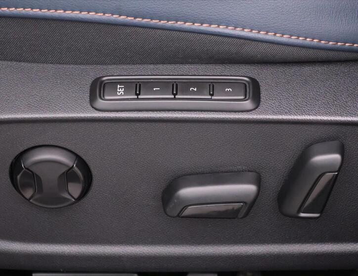 Cupra Formentor 18