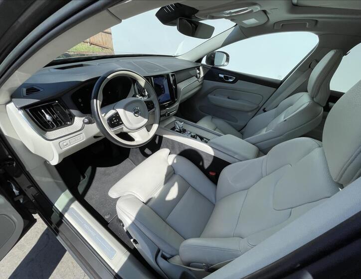 Volvo XC60 5
