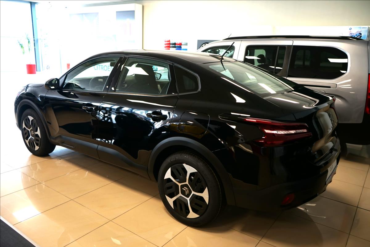Citroën C4 X