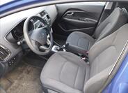 KIA Rio 7