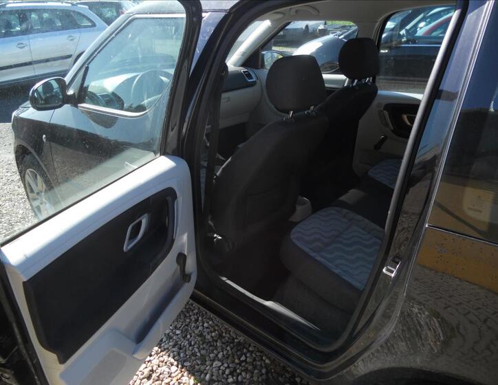 Škoda Roomster 15